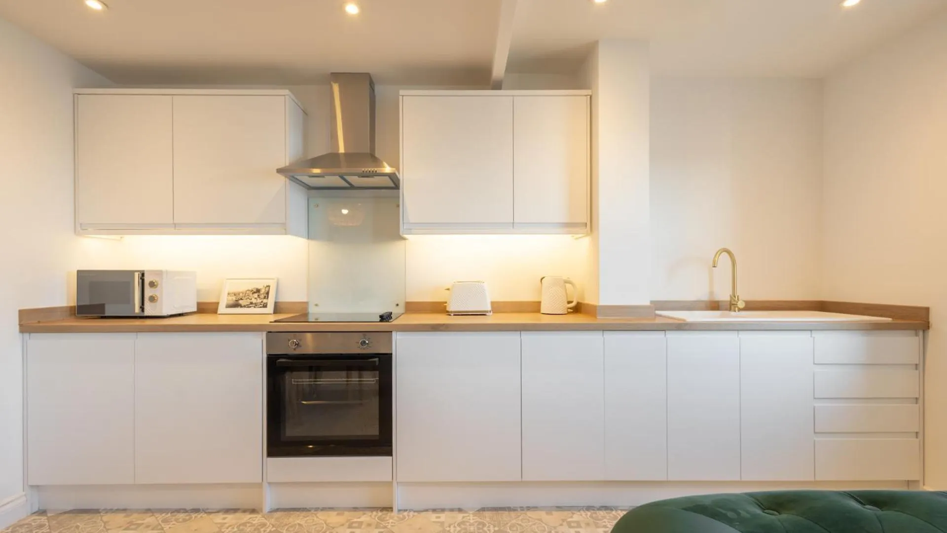 סקארבורו Apartment 1, King'S Court 0*,  בריטניה